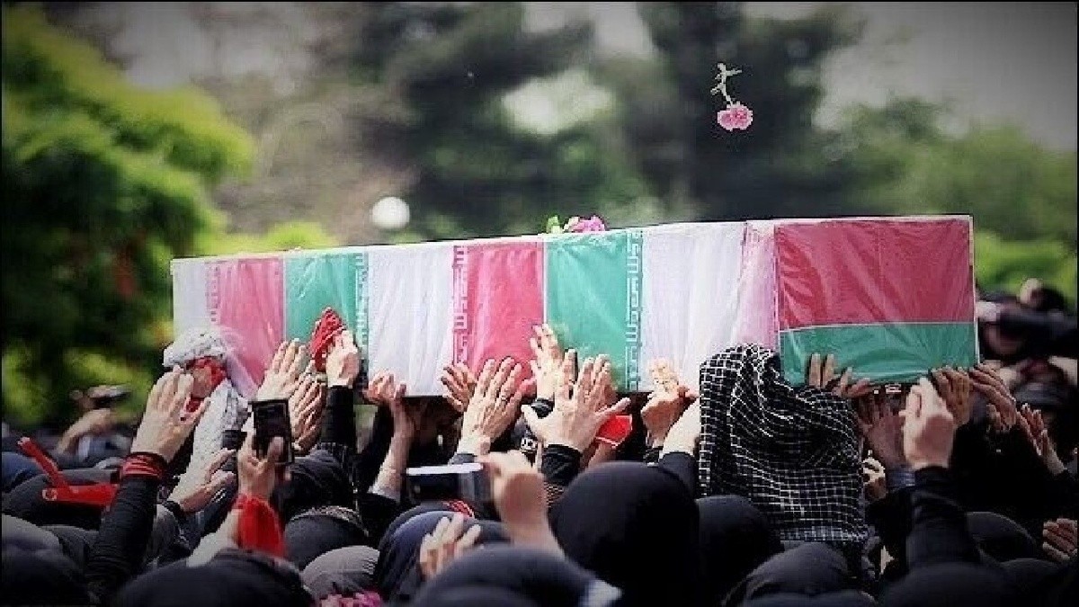 گلستان میزبان لاله‌های فراجا
