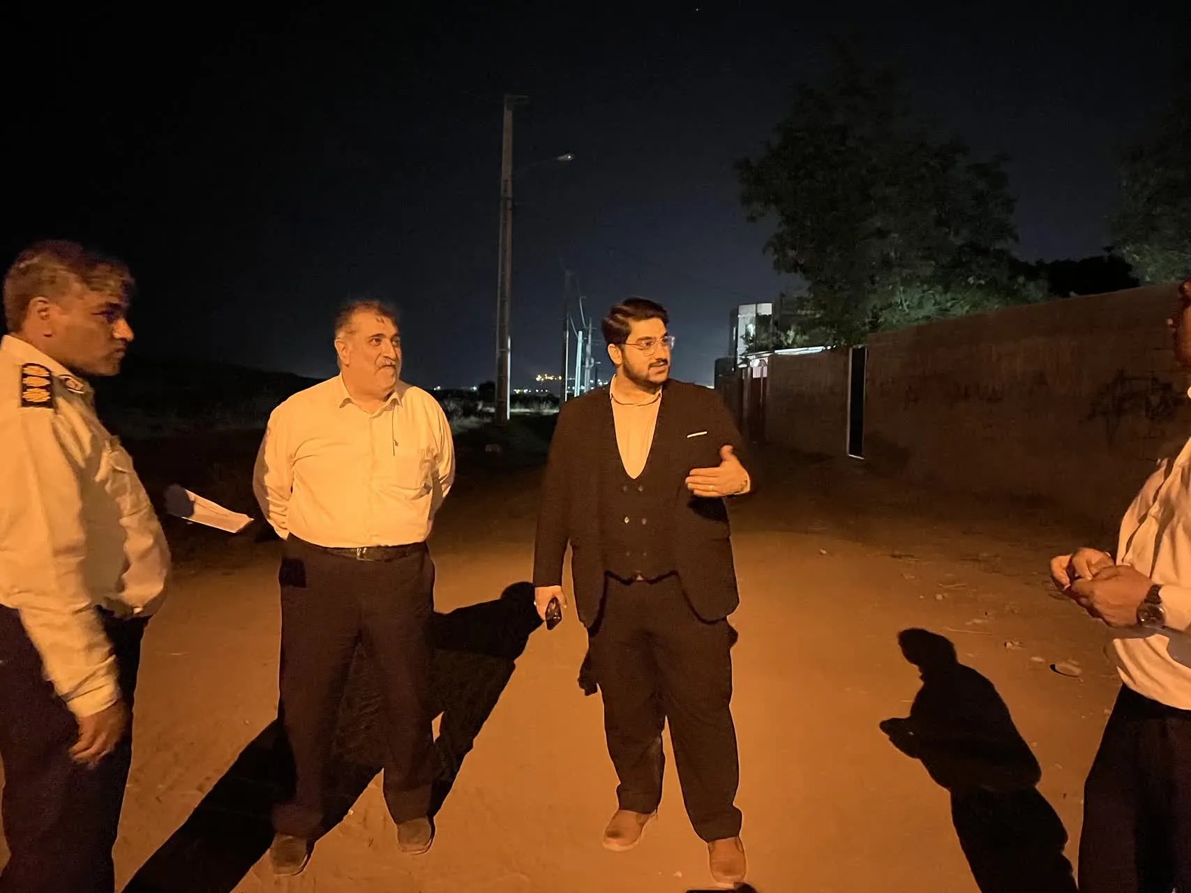 تاریکی در کلاله بر طرف شود
