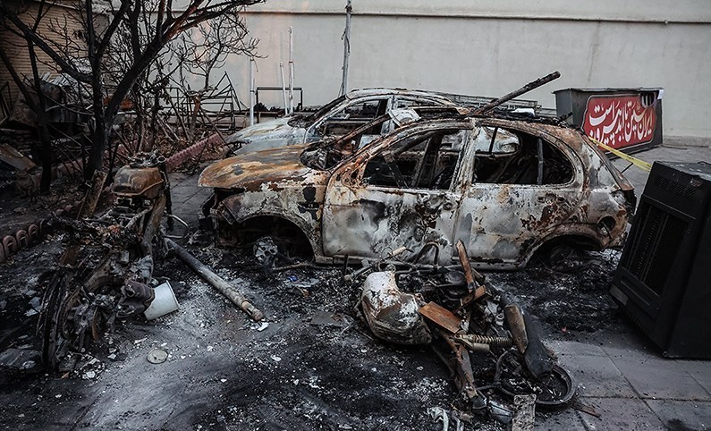 از تخریب 704 ملک شخصی تا سوختن 419 فروشگاه زنجیره‌ای