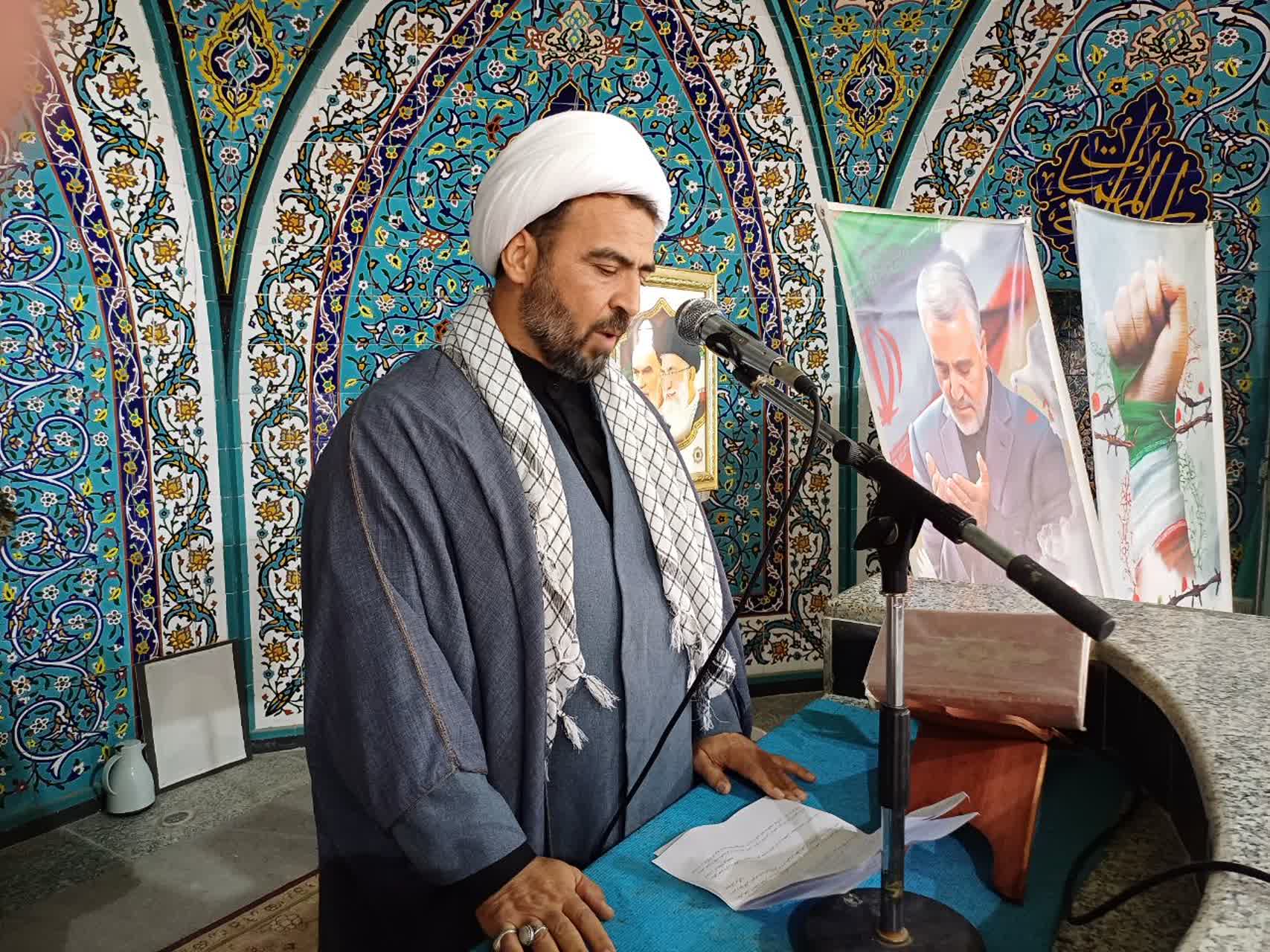 بسیج، مکتب ایثار و مقاومت؛ الگویی برای مردم‌سالاری دینی