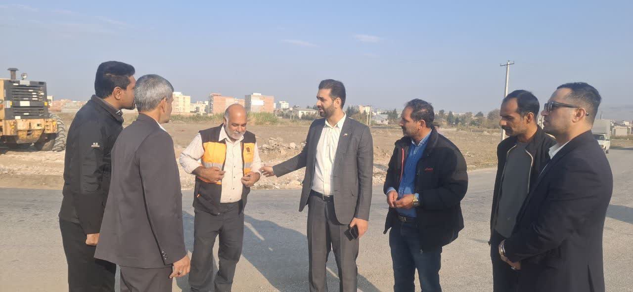 بازگشایی مسیر خیابان شهید بهشتی تا زمین‌های آگاهی با رضایت مالکین و مشارکت معتمدین محلی